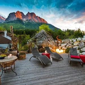 Bayern - Adults Only - Mit Zugspitzblick - Eibsee-naehe - Wellnessbereich - Naturpool Im Sommer Grainau